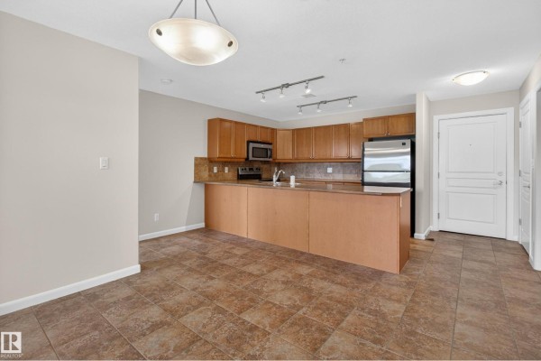 Primary Bedroom - #237 400 Palisades Way, Sherwood Park, AB T5H0H4 Photo 5