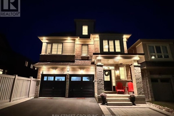 Dining room - 237 Ben Sinclair Avenue, East Gwillimbury, ON L9N0Z1 Photo 2