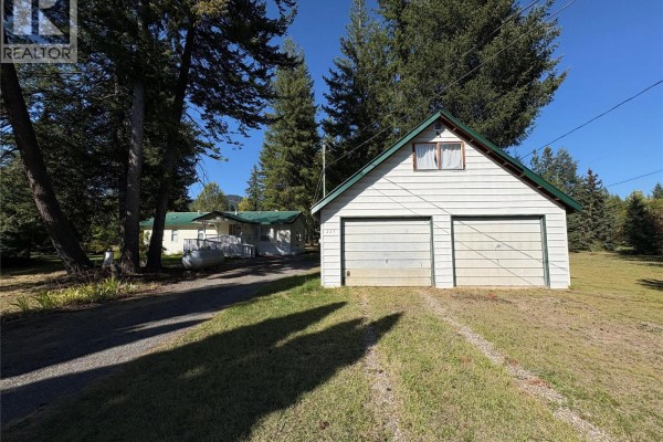 237 Dunlevy Road, Clearwater, BC, photo 2