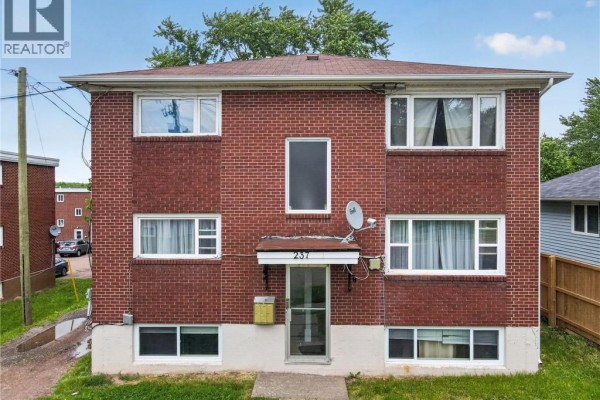 237 Humphrey Street, Moncton, NB E1C6P5 Photo 3