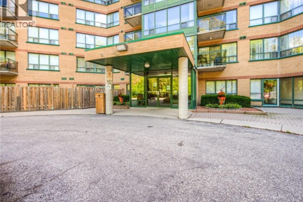 4pc Bathroom - 237 King Street W Unit# 102, Cambridge, ON N3H5L2 Photo 4
