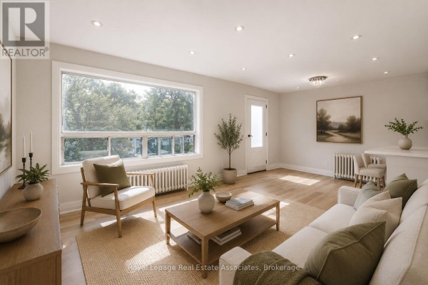 2 - 237 Lakeshore Road E, Mississauga, ON, photo 2