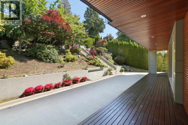 2370 Palmerston Avenue, West Vancouver, BC V7V2W1 Photo 5