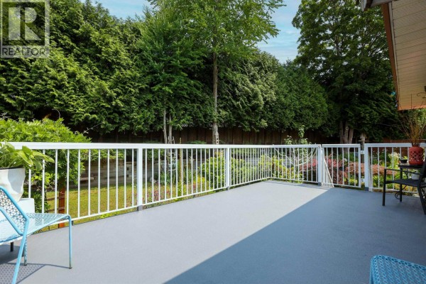 23711 106 Avenue, Maple Ridge, BC V2W1B4 Photo 5