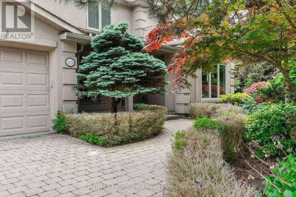 2372 Carrington Place, Oakville, ON, photo 3