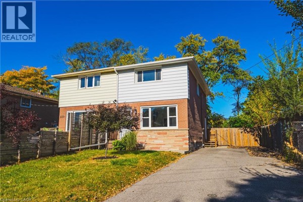 2373 Barclay Road, Burlington, ON, photo 2
