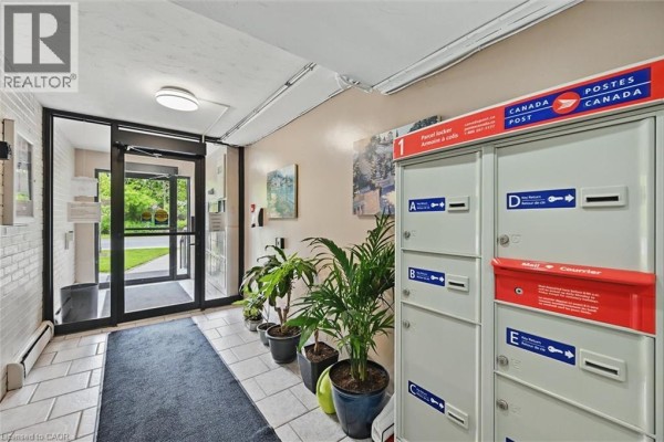 2373 King Street E Unit# 43, Hamilton, ON, photo 3