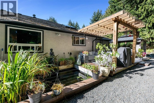 Recreation room - 2375 Damascus Rd, Shawnigan Lake, BC V8H2E7 Photo 4