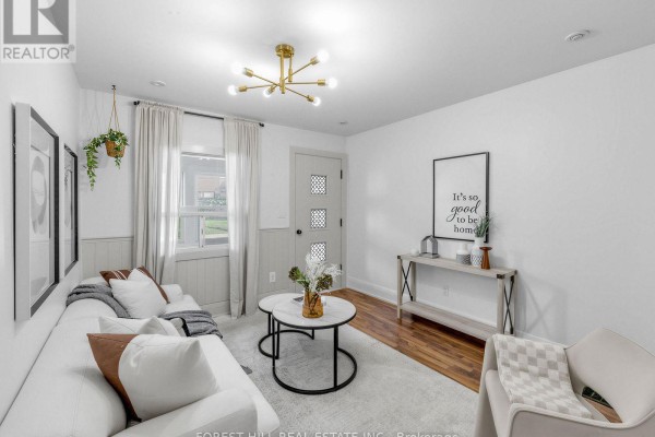 Laundry room - 2375 Gerrard Street E, Toronto, ON M4E2E7 Photo 4