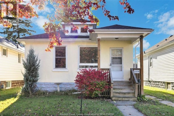 2379 George, Windsor