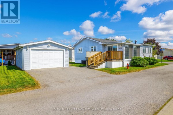 Living room - 238 - 3033 Townline Road, Fort Erie, ON L0R1S1 Photo 2