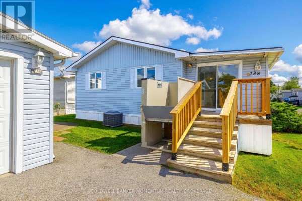 Bedroom 2 - 238 - 3033 Townline Road, Fort Erie, ON L0R1S1 Photo 5