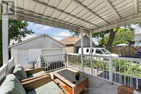 Recreational, Games room - 238 Chambers Avenue, Toronto, ON M6M3L5 Photo 5