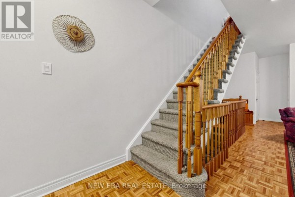 Living room - 238 George Street, Toronto, ON M5A2N1 Photo 5
