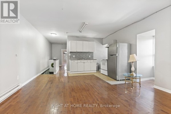 238 King Street E, Hamilton, ON, photo 3