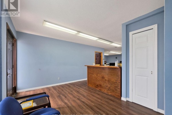 238 Main Street, Iroquois Falls, ON P0K1G0 Photo 4