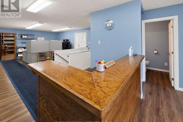 238 Main Street, Iroquois Falls, ON P0K1G0 Photo 5
