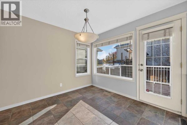 Foyer - 238 New Brighton Circle Se, Calgary, AB T2Z4B2 Photo 5
