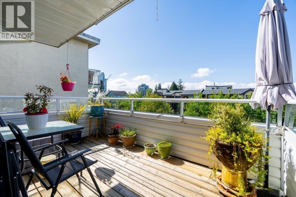 238 W 4th Street, North Vancouver, BC V7M1H7 Photo 5