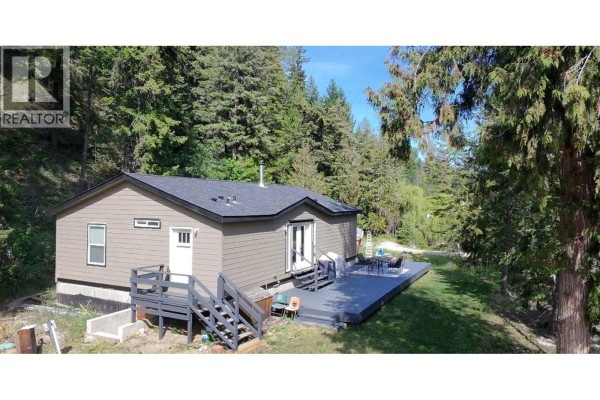 Other - 2385 Eva Road, Lee Creek, BC V0E1M4 Photo 5