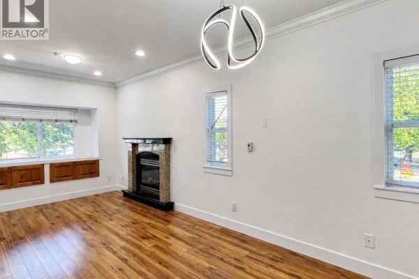2388 E 5th Avenue, Vancouver, BC V5N1N1 Photo 4