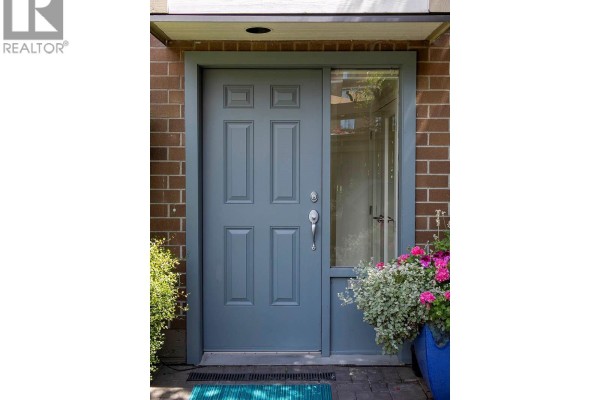 Ensuite - 239 Belleville St, Victoria, BC V8V1X1 Photo 4