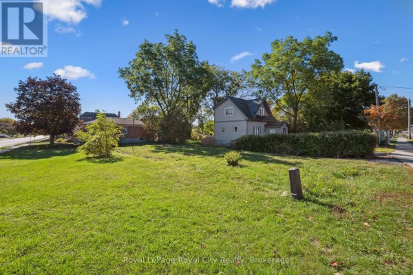239 Elizabeth Street, Guelph, ON, photo 2