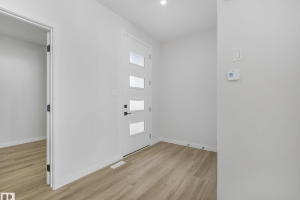 Bedroom 2 - 239 Kinglet Bv Nw Nw, Edmonton, AB T5S0S6 Photo 2