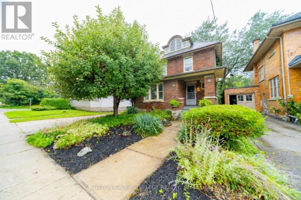 239 Ridout Street S, London South, ON, photo 2