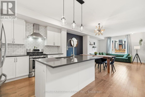 239 Tim Sheehan Place, Ottawa, ON K2V0N1 Photo 4