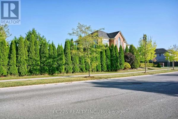 2392 Asima Drive, London South, ON, photo 3