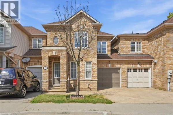 2393 Curtis Road, Burlington, ON, photo 2