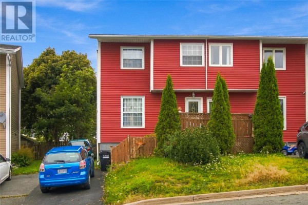 23a Chapman Crescent, St  John S
