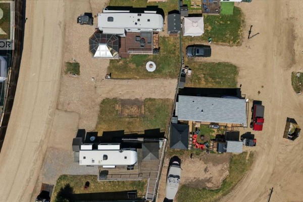 24, 25054 South Pine Lake Road, Rural Red Deer County, AB T4S1S0 Photo 4