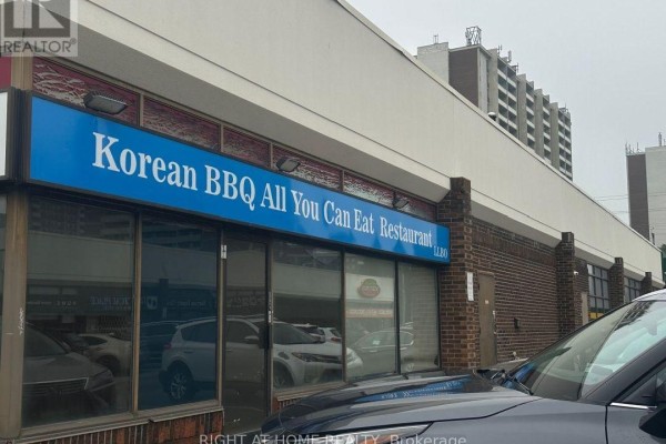 24 - 180 Steeles Avenue W, Vaughan, ON L4J2L1 Photo 2