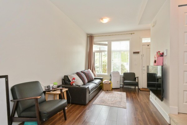 24 14433 60 Avenue, Surrey, BC V3S1R4 Photo 4