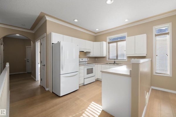 Family room - #24 1659 Jamha Rd Nw, Edmonton, AB T6L7G6 Photo 4