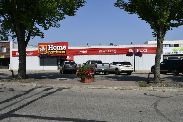 24-26 Athabasca Ave.,t9g 1g2, Devon, AB T9G1G2 Photo 2