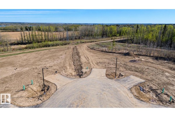 24 26131 Twp Rd 532a, Rural Parkland County, AB T7Y1A1 Photo 4