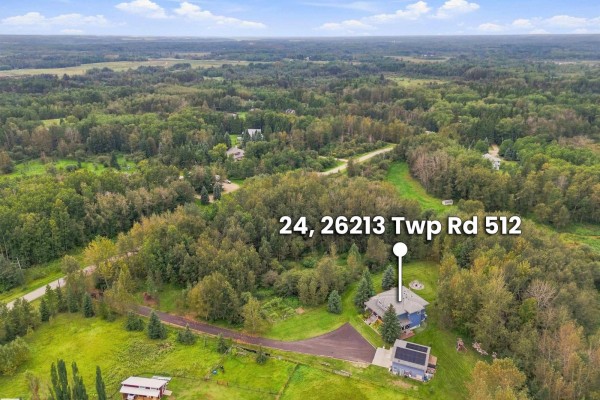 Kitchen - #24 26213 Twp Road 512, Rural Parkland County, AB T7Y1C6 Photo 3