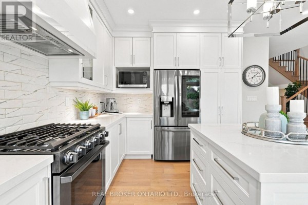 Kitchen - 24 Cemetery Road, Uxbridge, ON L9P1R1 Photo 5