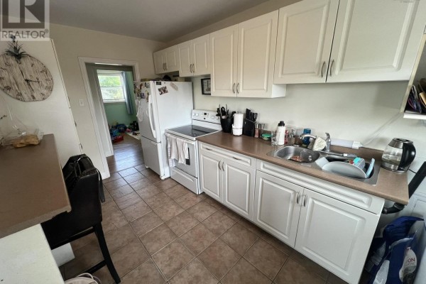 24 Charles Street, Dartmouth, NS, photo 2