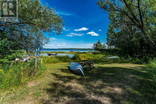 24 Crescent Drive, Tay, ON, photo 3
