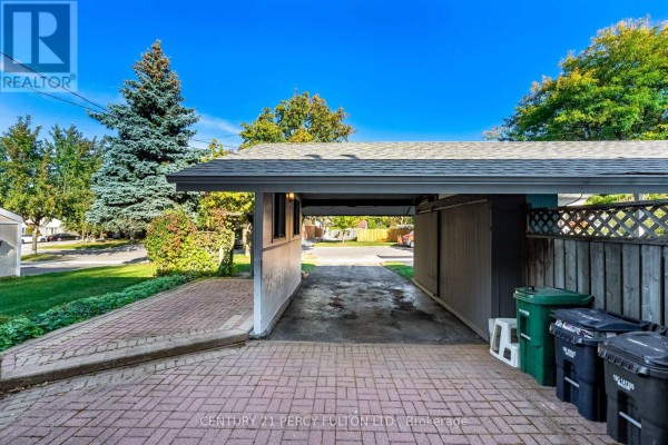 Dining room - 24 Dogwood Crescent, Toronto, ON M1P3N6 Photo 3