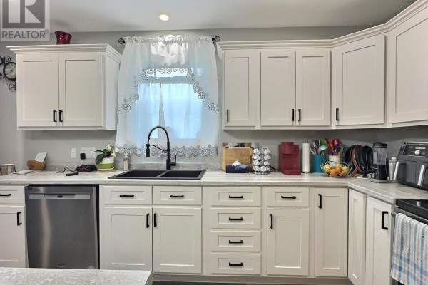 24 Eagleview Drive, Murray Siding, NS, photo 3