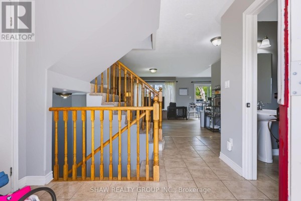 Bedroom - 24 Fallingbrook Crescent, Kawartha Lakes, ON K9V0B3 Photo 4