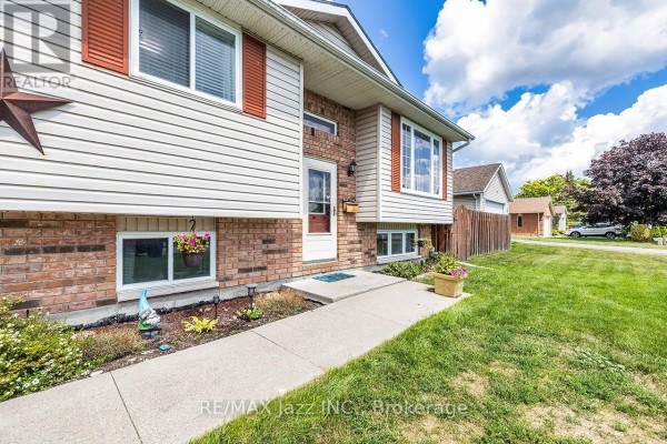 Primary Bedroom - 24 Glenn Drive, Quinte West, ON K8V6E3 Photo 4