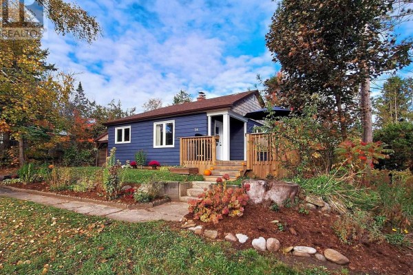 24 Goldie Drive, Orillia