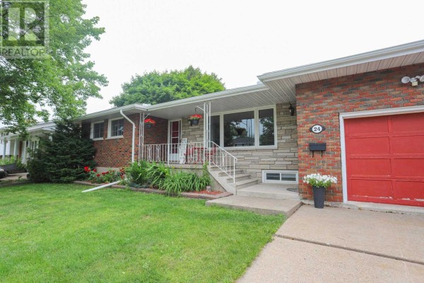 24 Granite St, Sault Ste  Marie, ON, photo 3