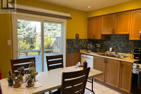 24 Gwilliam Lane, Aurora, ON, photo 2